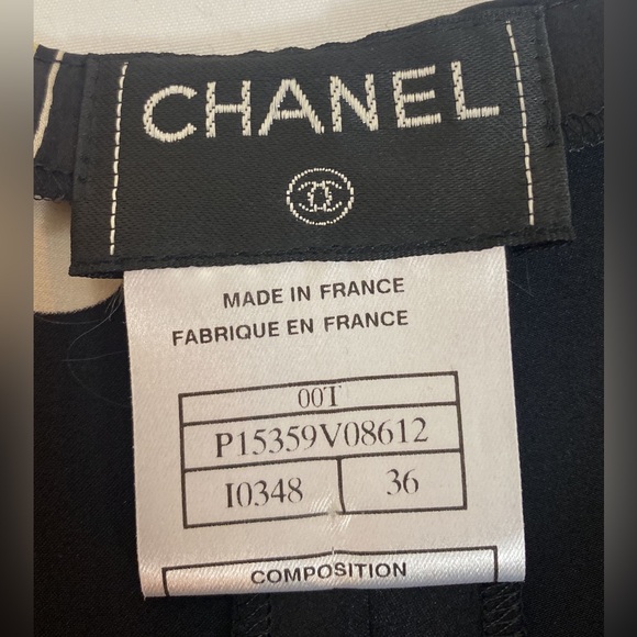 CHANEL Silk Trousers w/ belt and hanger - Picture 7 of 9
